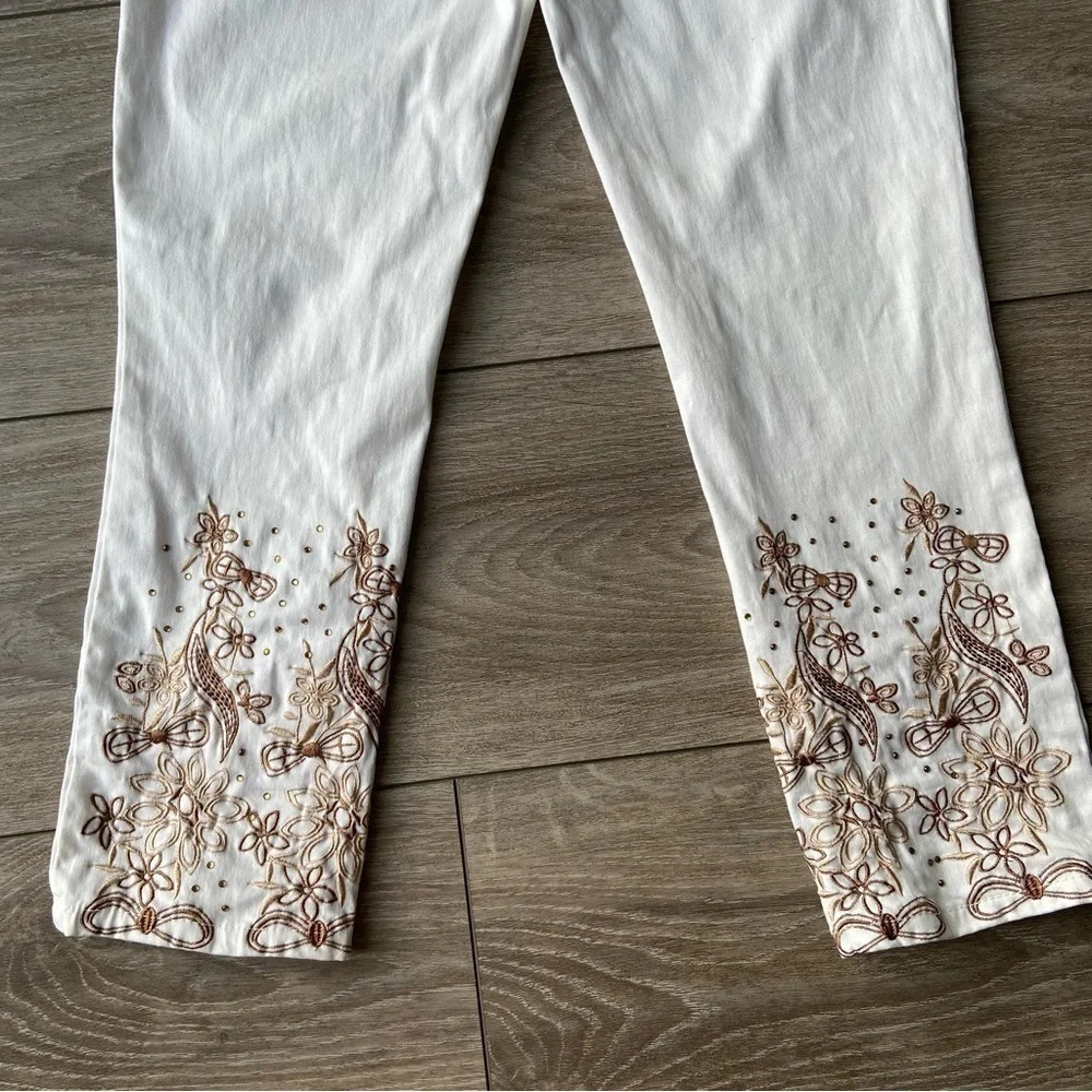 Joseph Ribkoff Embroidered Leg Jean - Picture 15 of 15